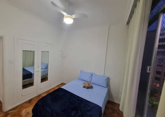 Copacabana_Simples_Wifi_Praia_Ar